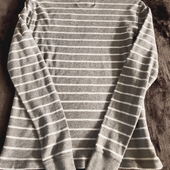 AEROPOSTALE AERO NY Long Sleeve T-shirt | Medium - Picture 5 of 5